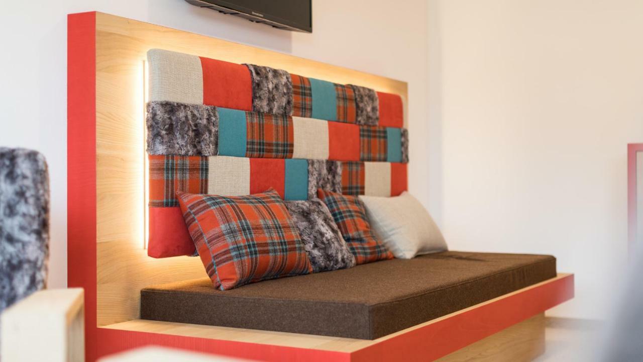 Hotel Weihrerhof Сопраболцано Екстериор снимка